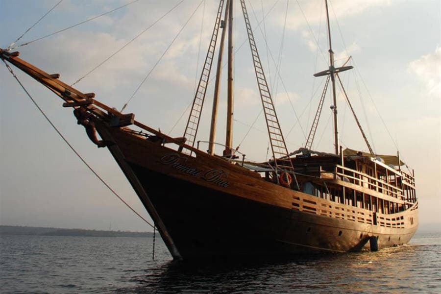 Damai II liveaboard ship