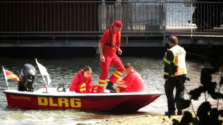 DLRG water rescue team on boat.