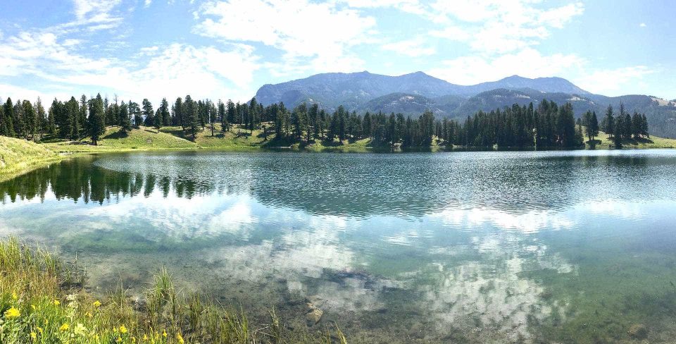 Yellowstone Park lake